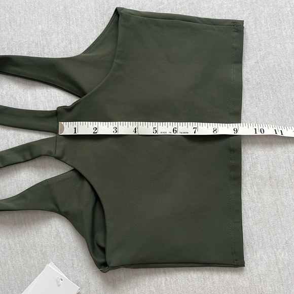 NWT Lezat eco-active, sustainable, activewear, workout set, olive green, Size S - Picture 8 of 16